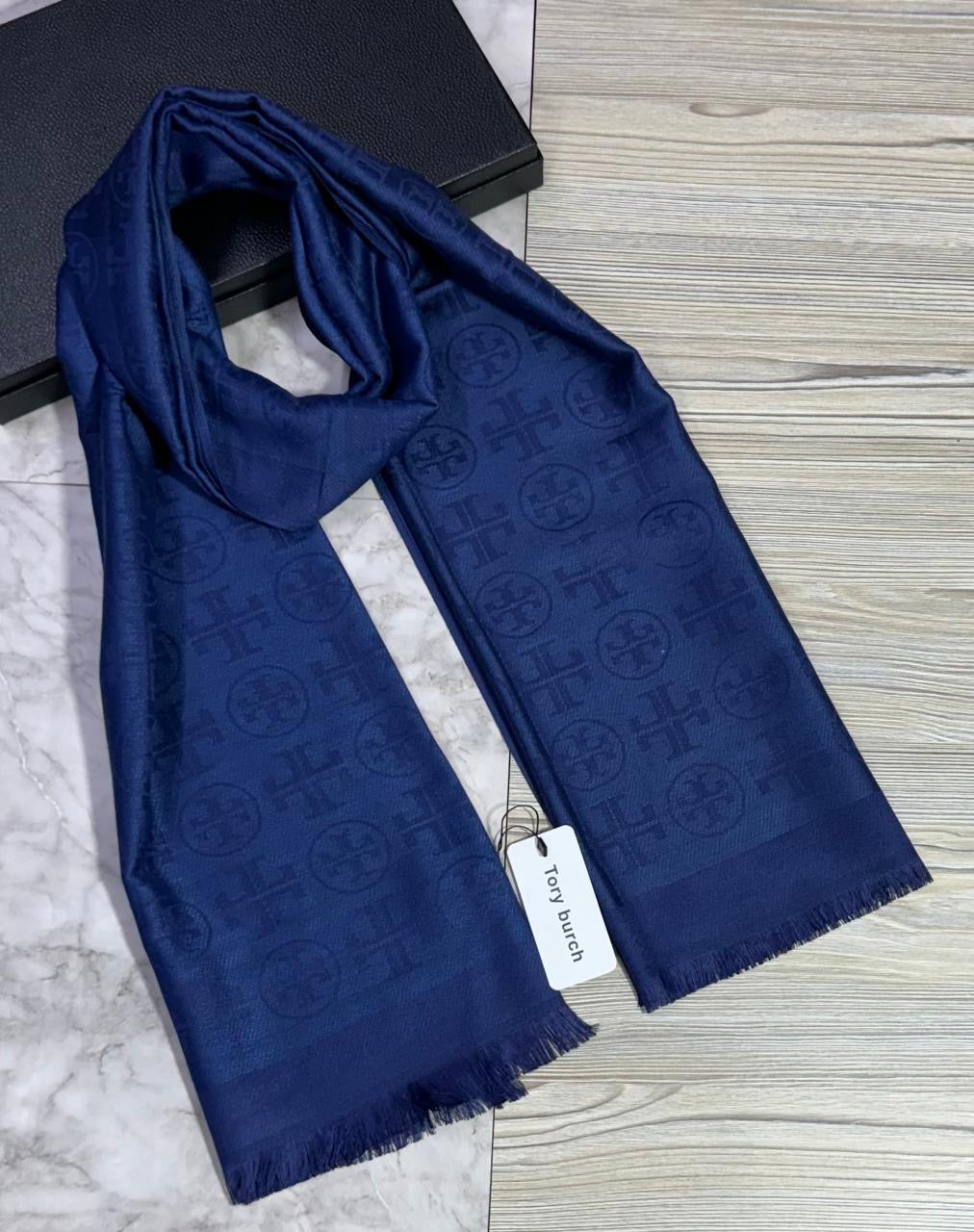 SCARFS (premium brands mix)