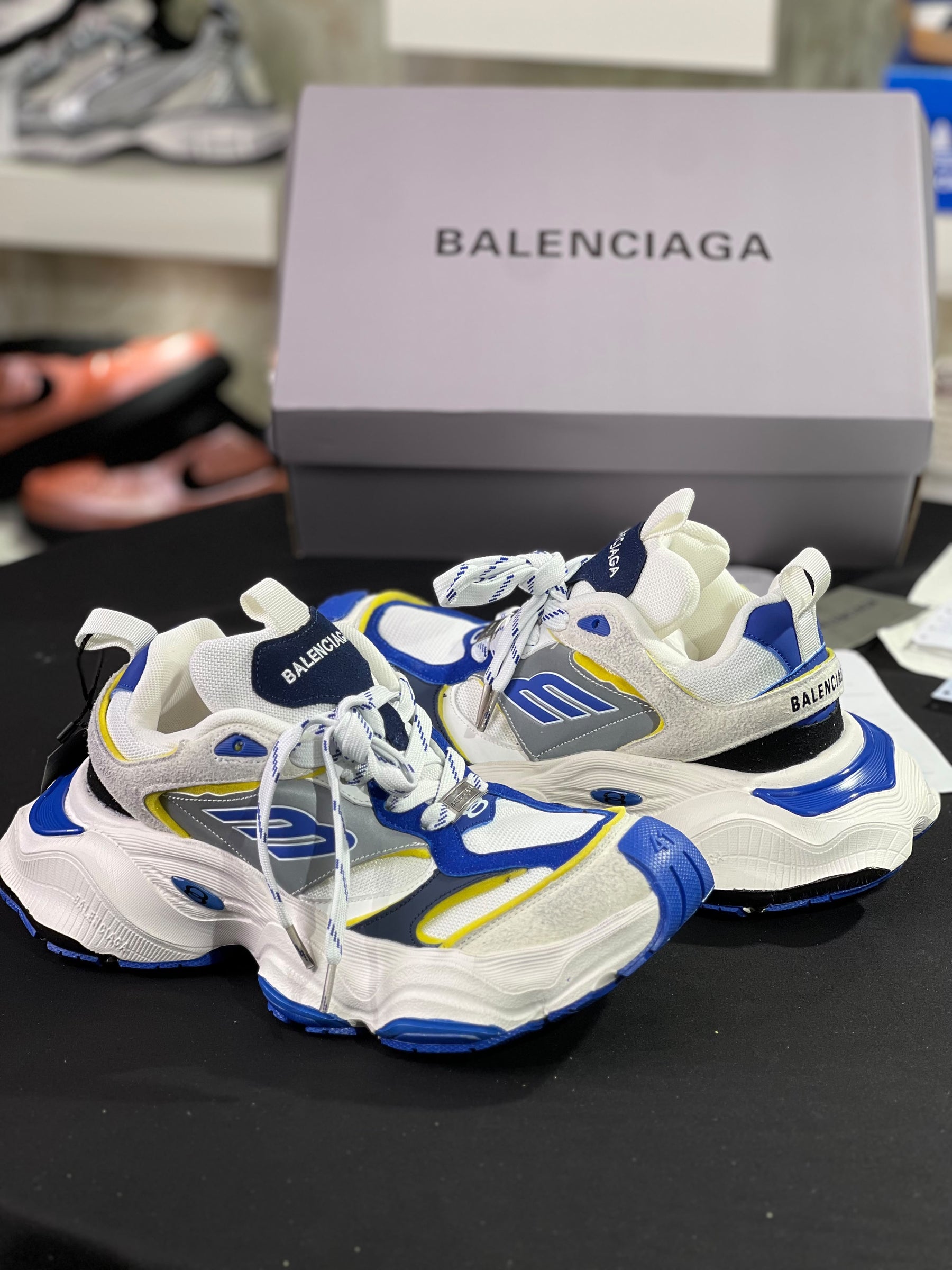 Balenciaga Cargo 10xl Sneaker