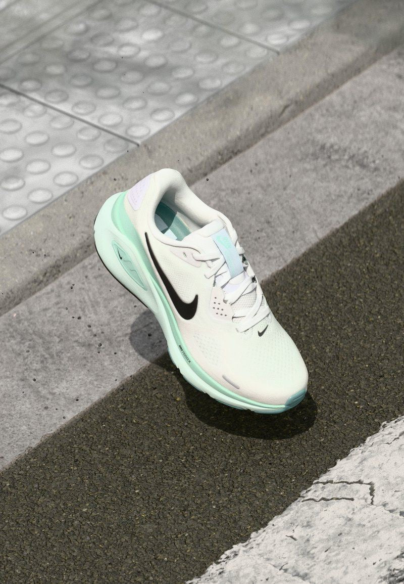Nike Structure 26 Mint Foam