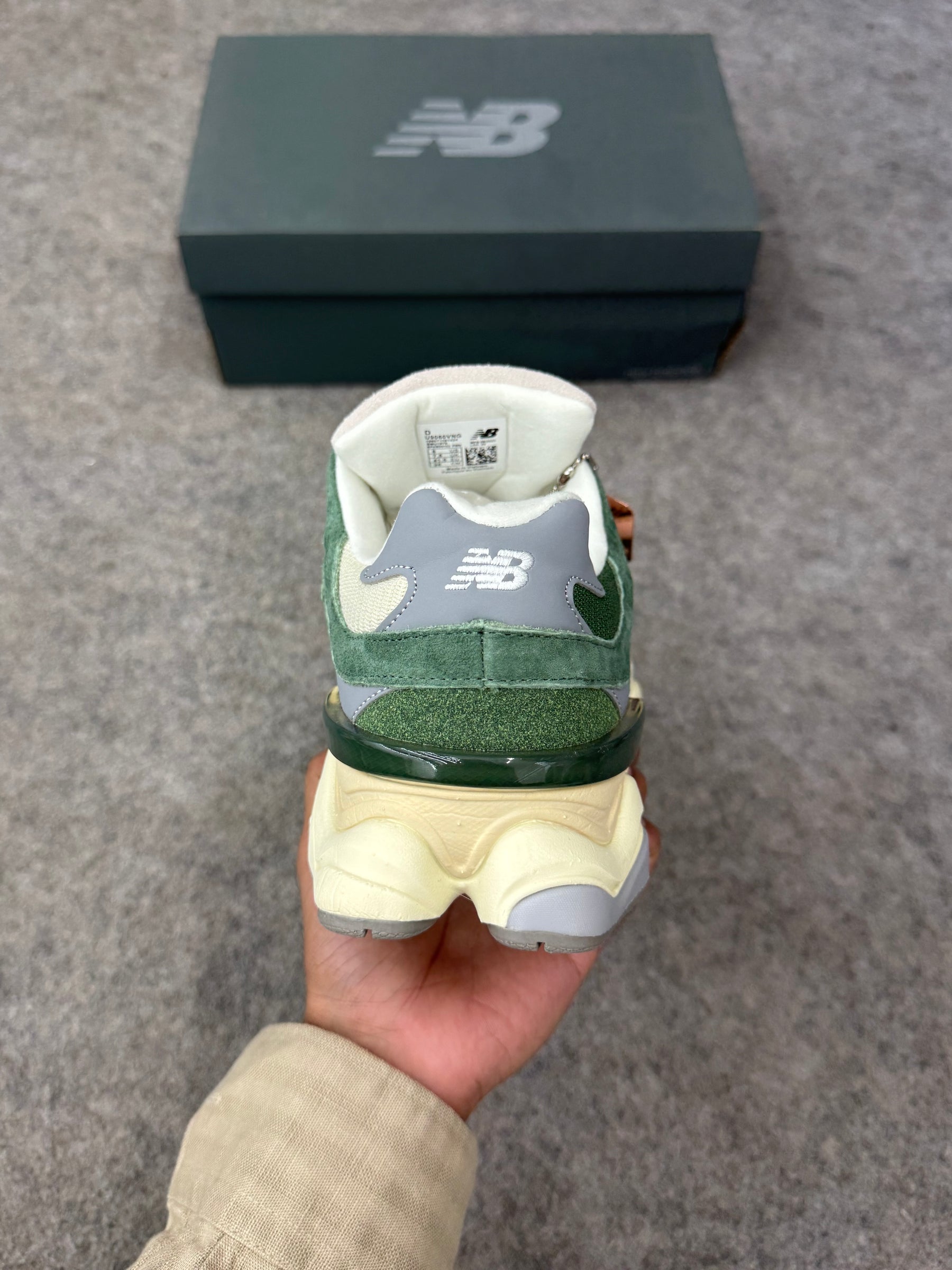 NB 9060 'NORI VERDE GREEN'