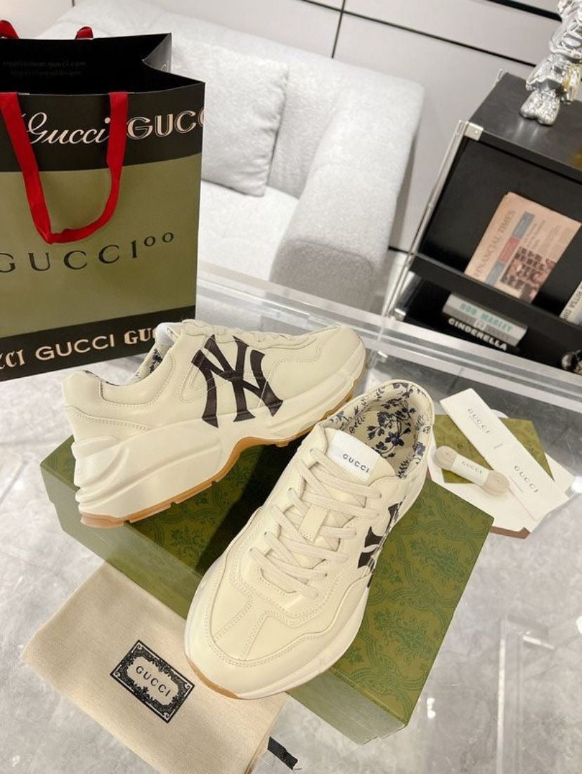 GUCCI RHYTHON GG NY