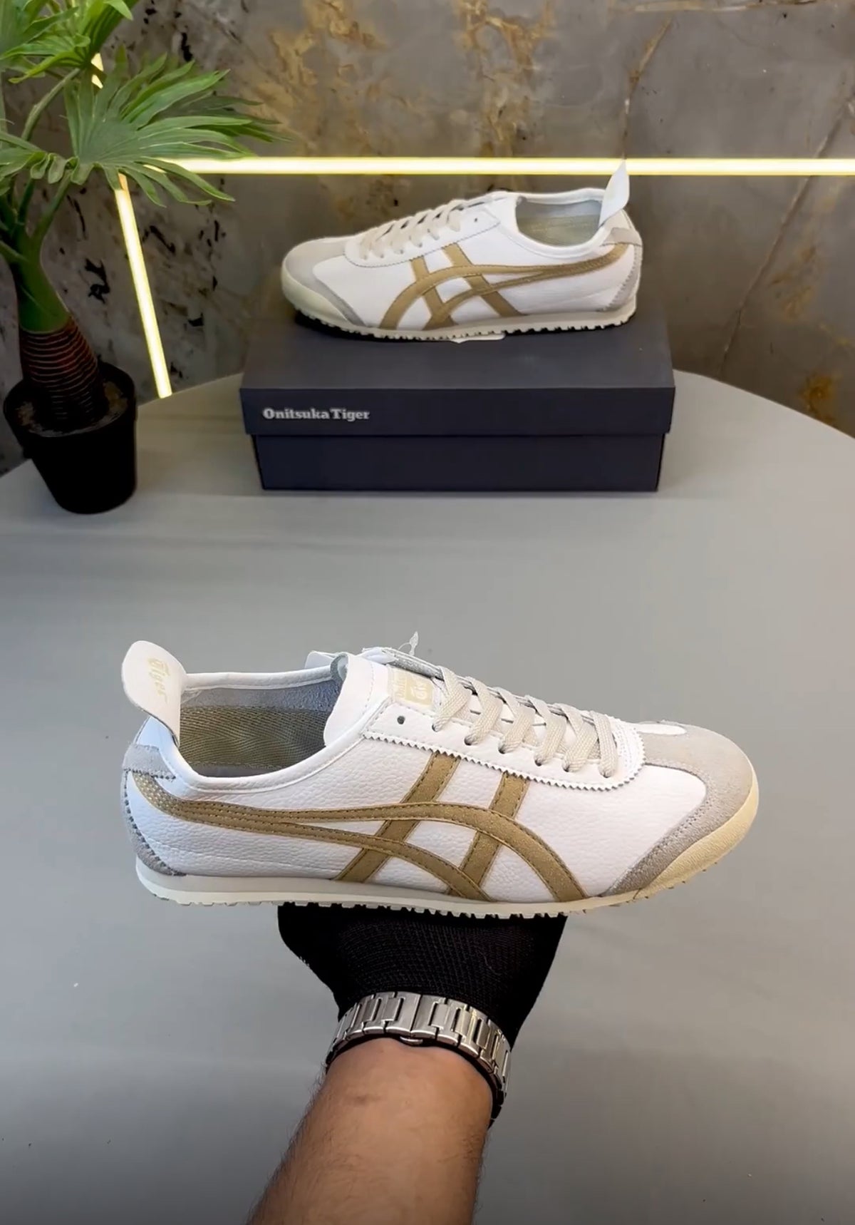 Tiger ’WHITE TAN’