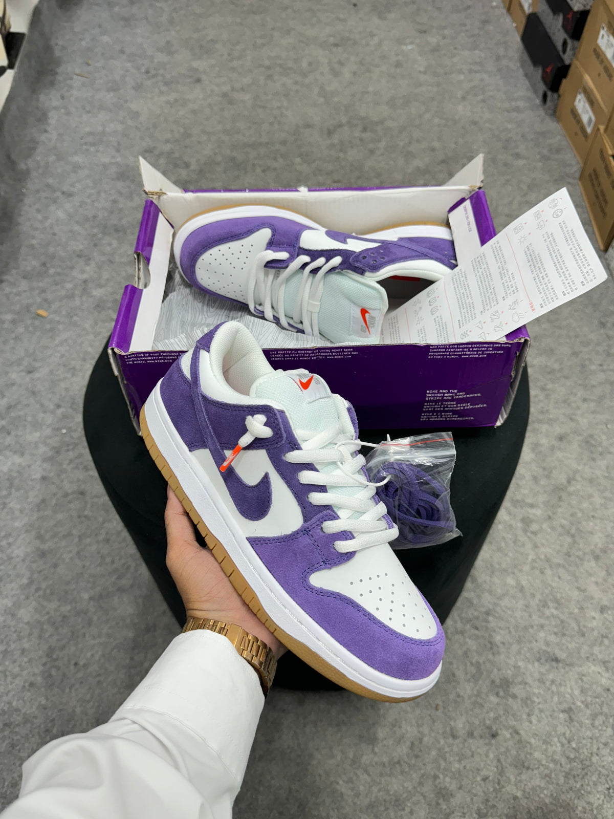 SB Dunk Low 'Court Purple' orange label