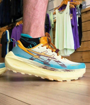 Asics Trabuco Max 4 WHEAT YELLOW