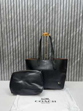 Coach North Tote bag With Pouch