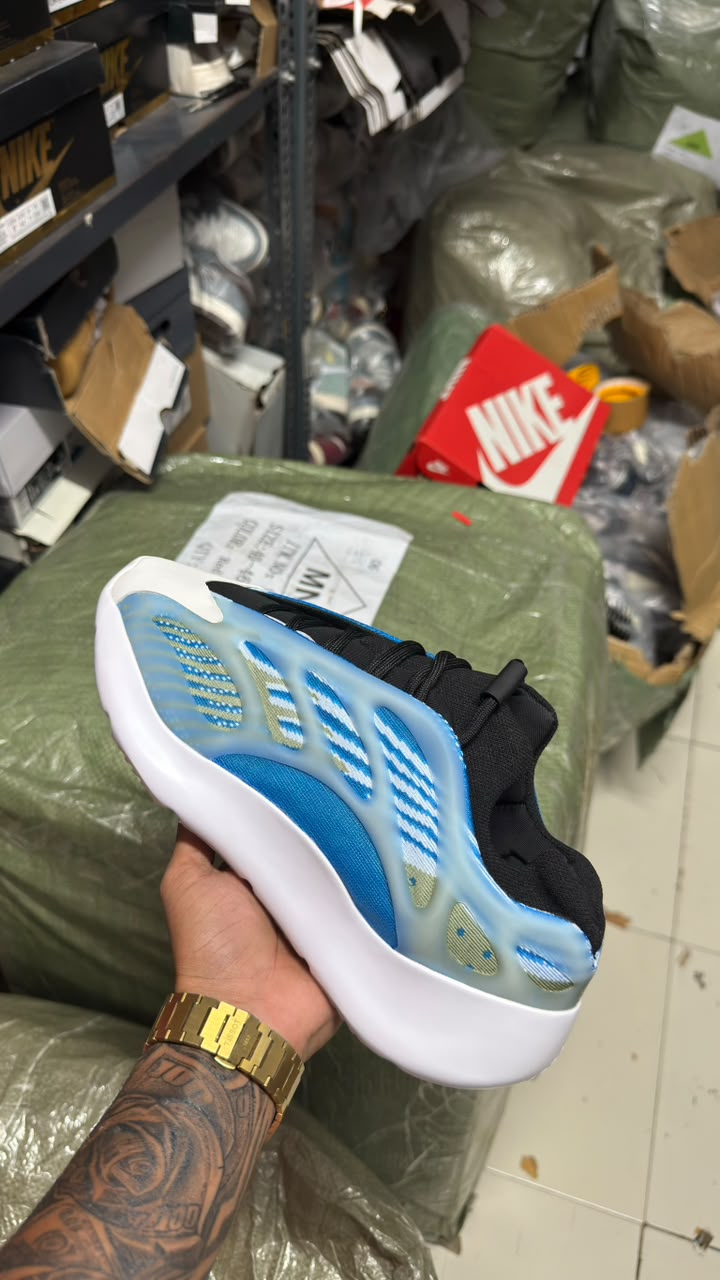 Yeezy 700 V3 'Arzareth' (UA)