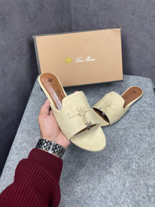 Loro Piana Summer Charms Apricot suede Flat Slides