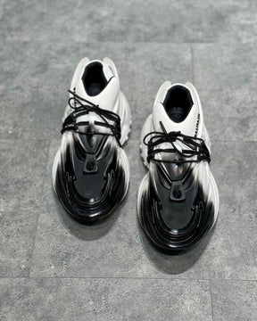 Balmain Unicorn Calfskin Black/White 👟