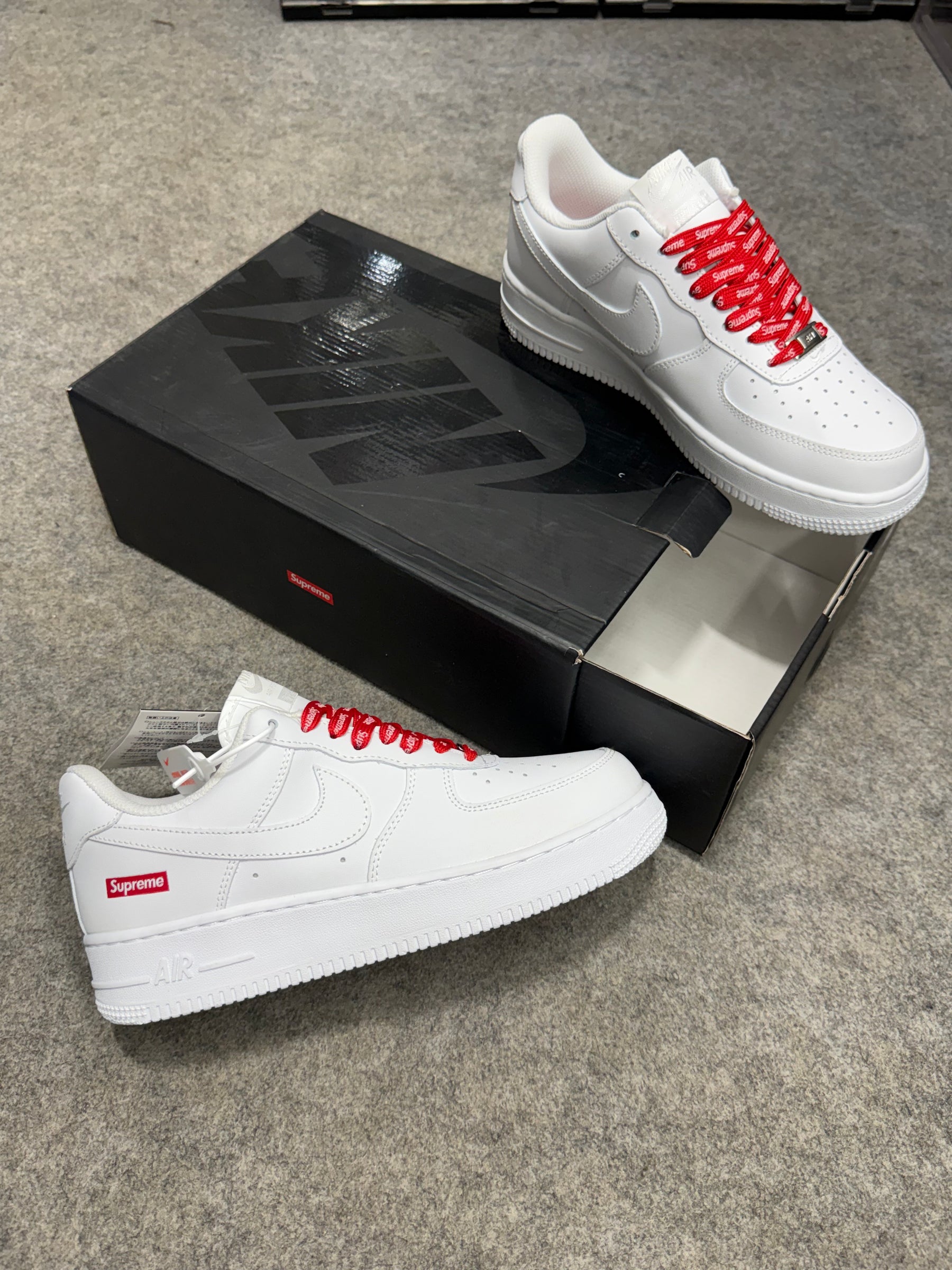 Air Force 1 'Supreme'