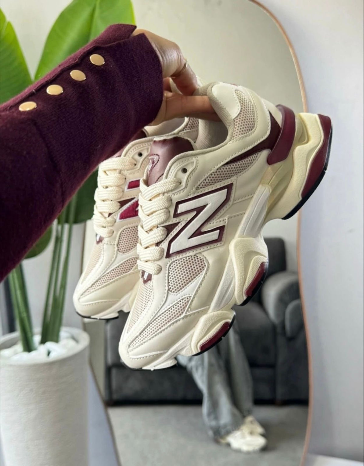 New Balance 9060 Line Burgundy