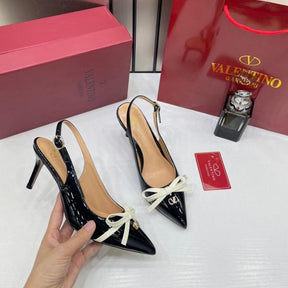 Valentino_Elegant_Womens_Back_Belt_Leather_With_Knot