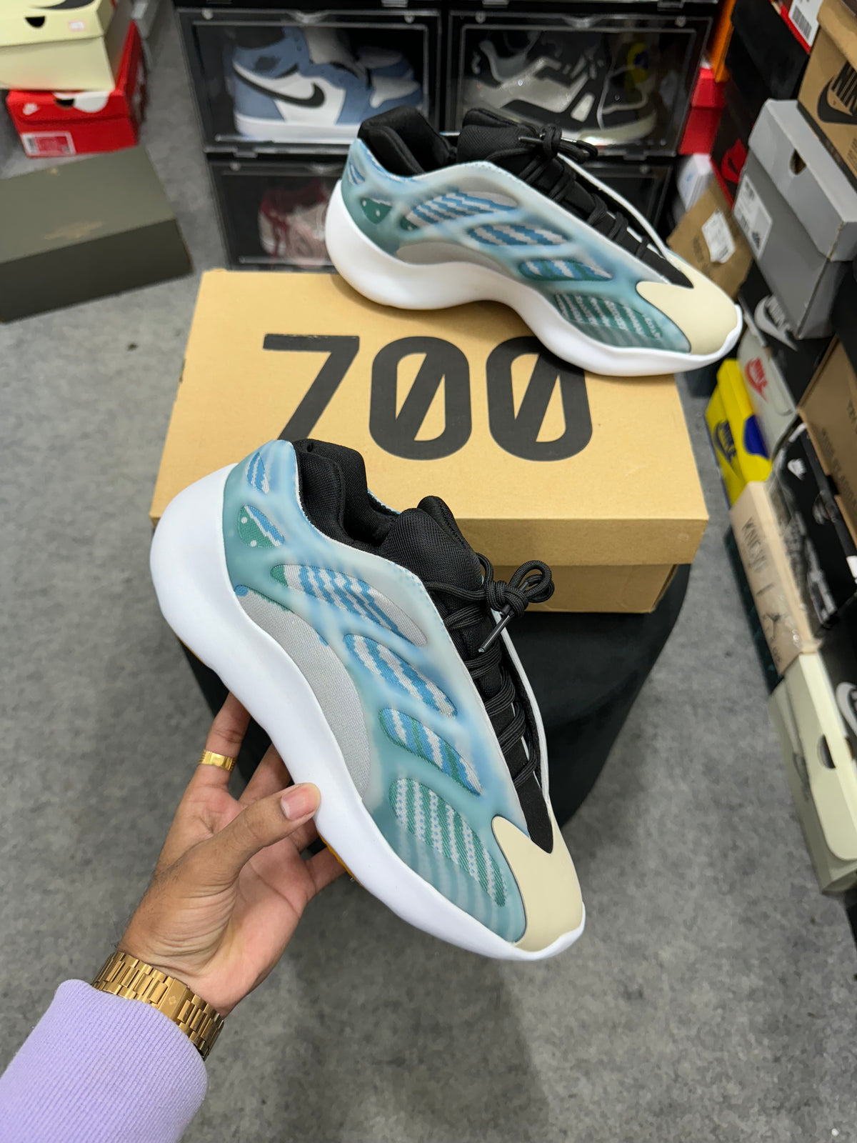 Yeezy 700 V3 'Arzareth'