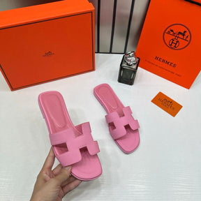 Hermes Paris Oran Flats For Her With OG Box & Carry Bag Pink Slide
