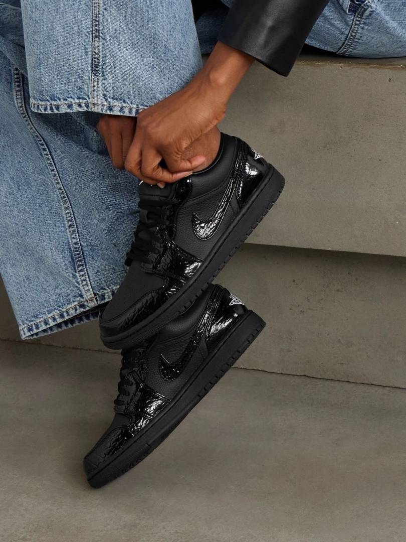 AJ 1 Low SE Patent Elephant Black