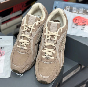 New Balance 204L 'Mushroom Arid Stone'