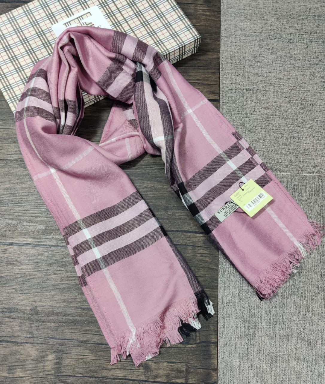 SCARFS (premium brands mix)