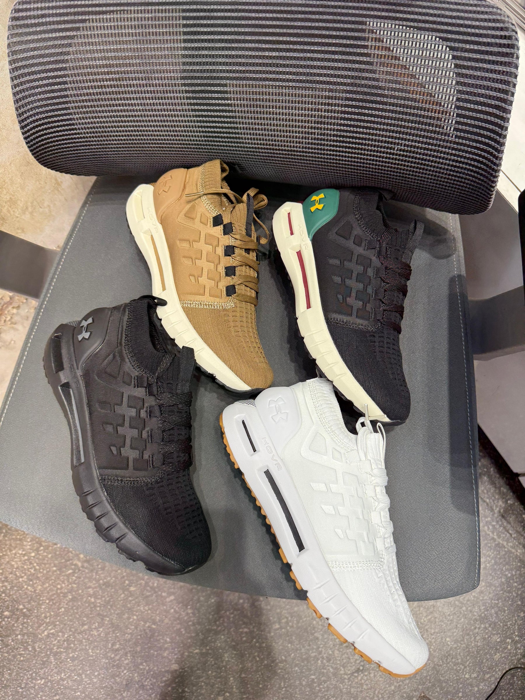 UNDER ARMOUR HOVR PHANTOM 1