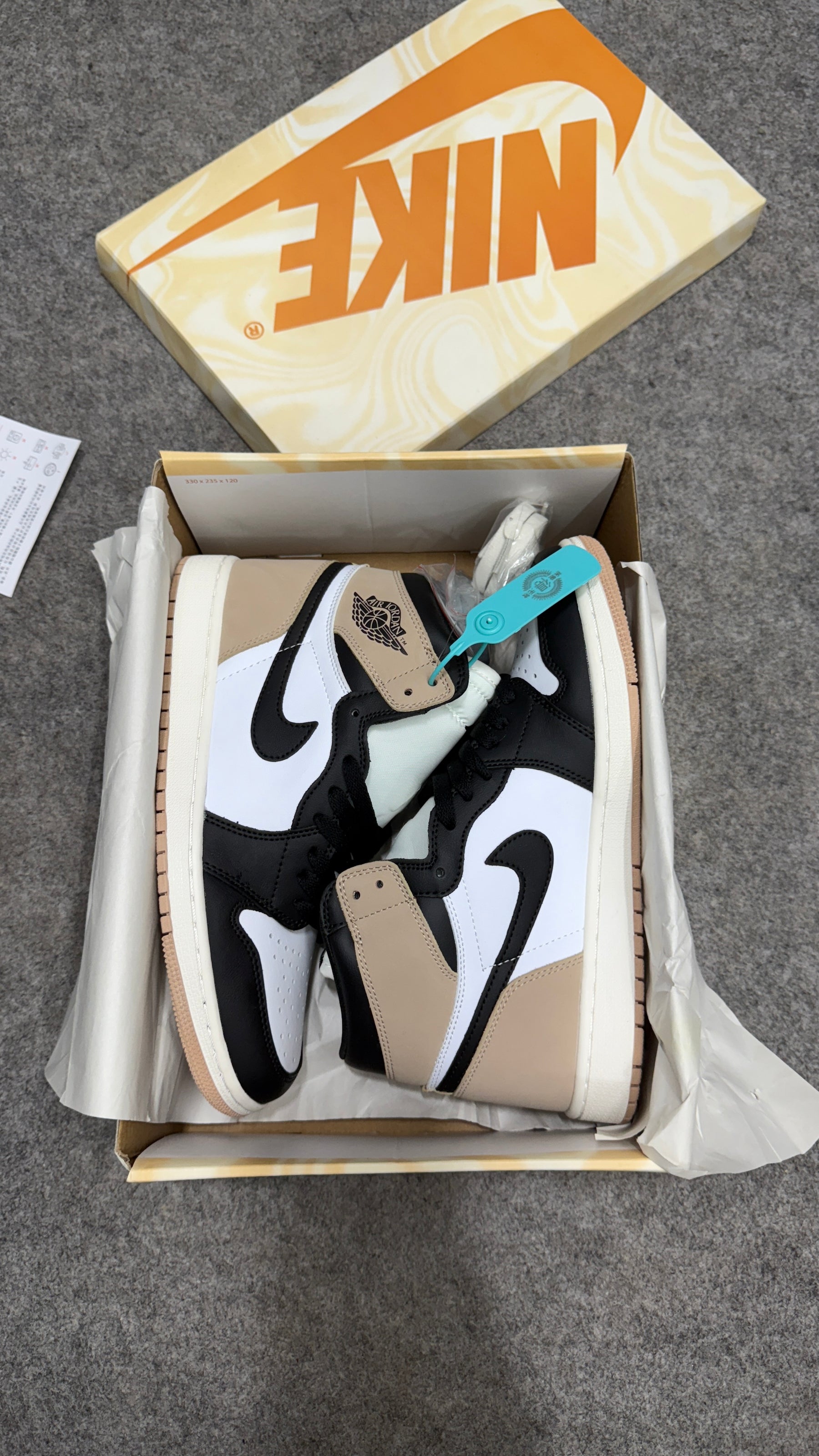 AJ 1 High 'Latte' (UA)