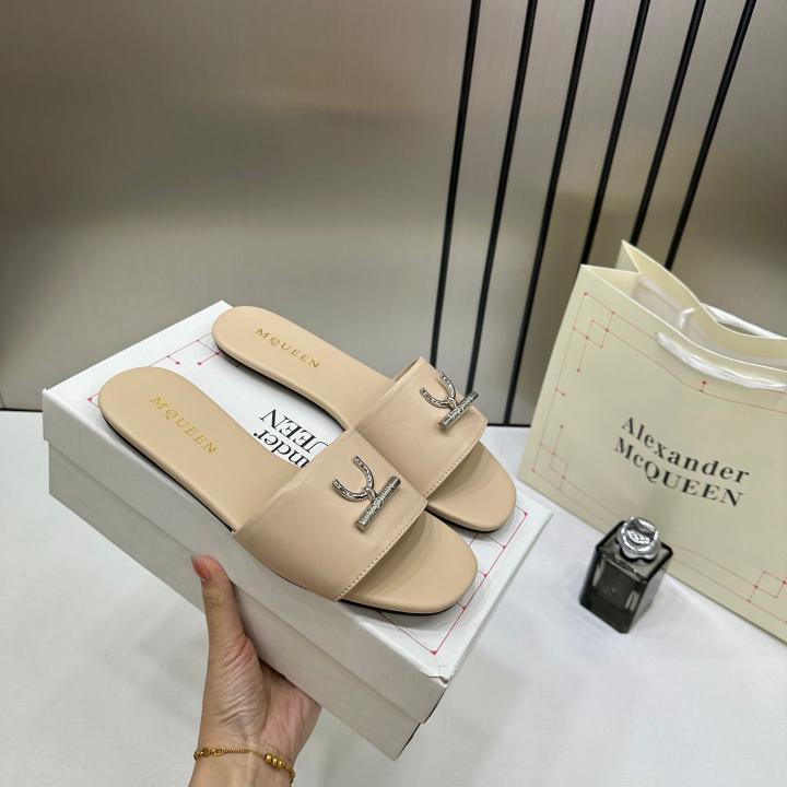 Alexander_Mcqueen_Alex_Leather