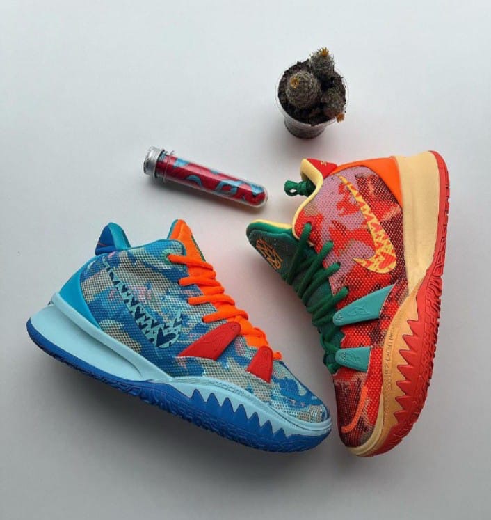 Nike - KYRIE 7 'Sneaker Room Fire & Water'