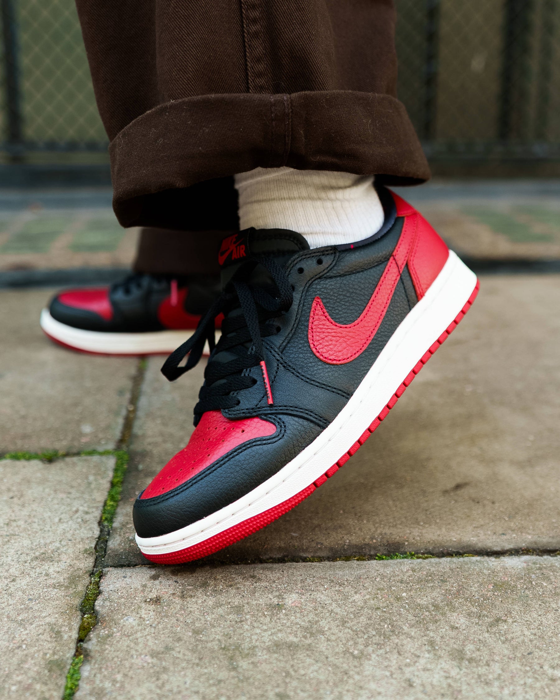 AJ 1 Low 'Banned'