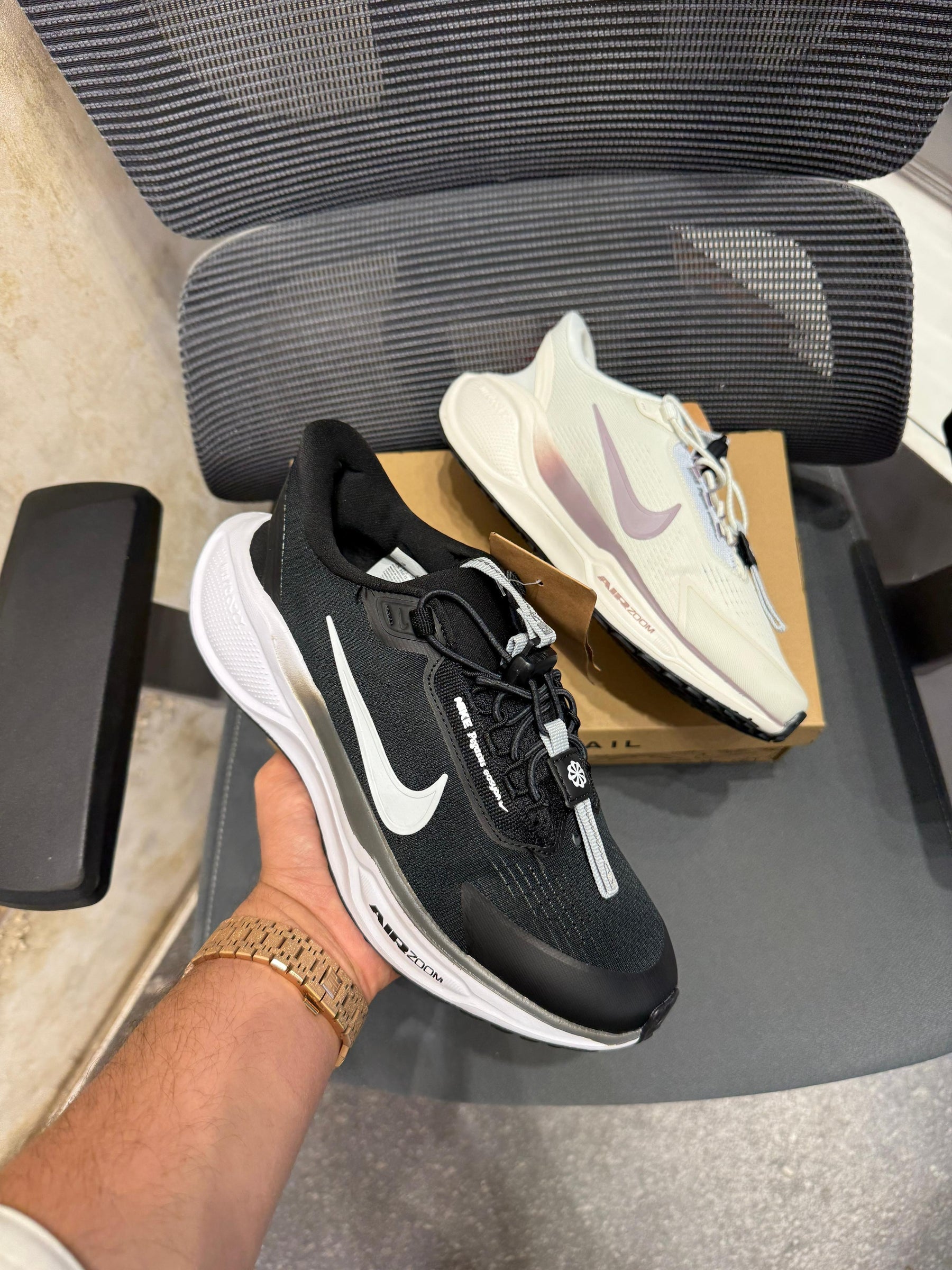 Nike Air Zoom  “Peguses -Easy on”