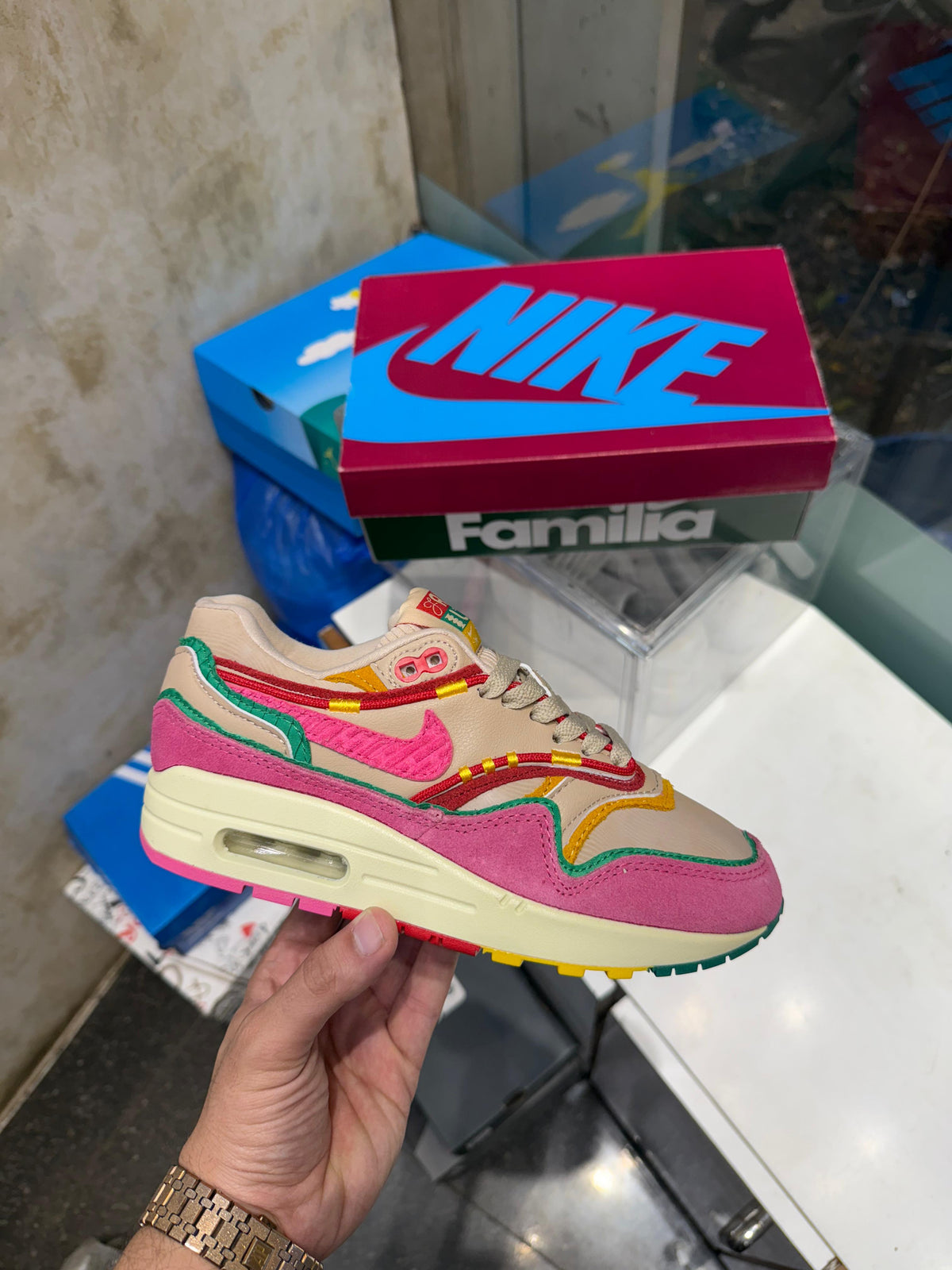 Air Max 1 x Familia 'Pinksicle and Hemp' (womens)