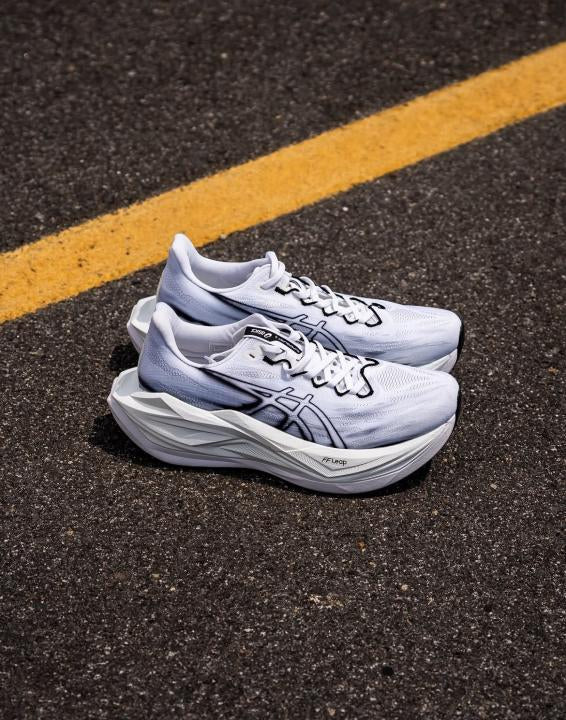 Asics Superblast 3 White