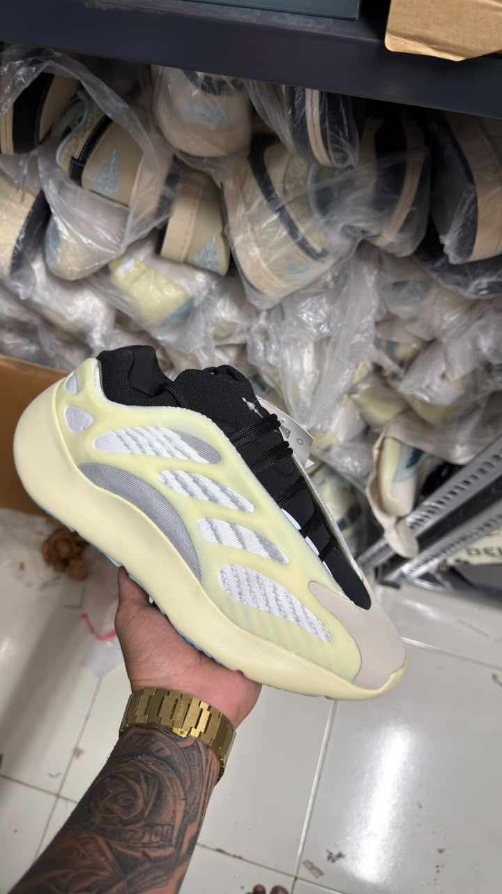 Yeezy 700 V3 'Azael' (UA)
