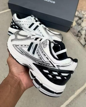 New Balance 1906R Silver Metallic Black