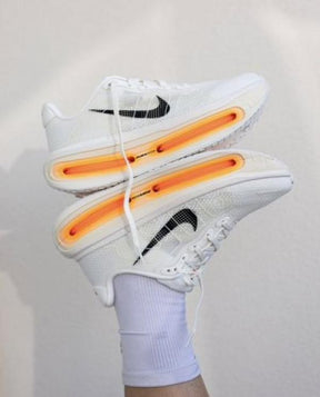 NIKE VOMERO PREMIUM SAIL COCONUT MILK