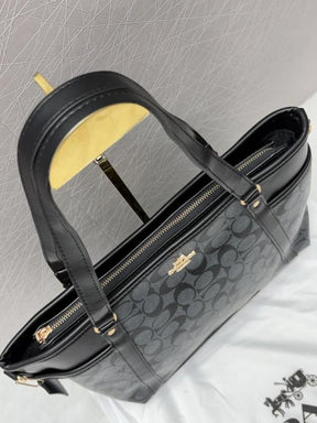 Coach GB Baby Bag