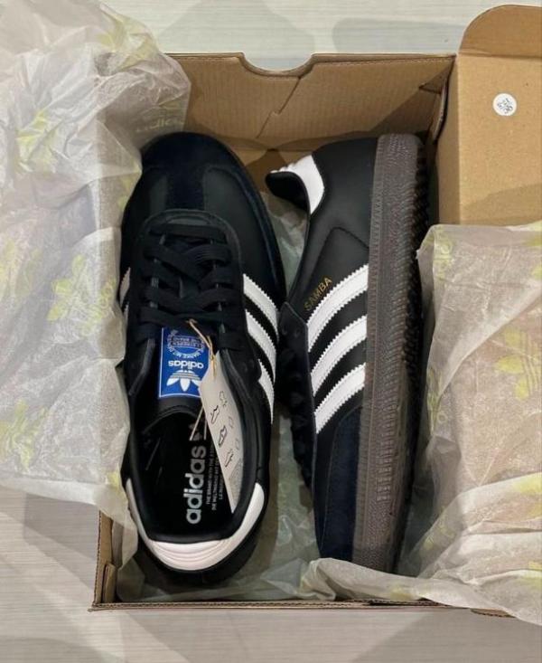 Adidas Samba 'Black'