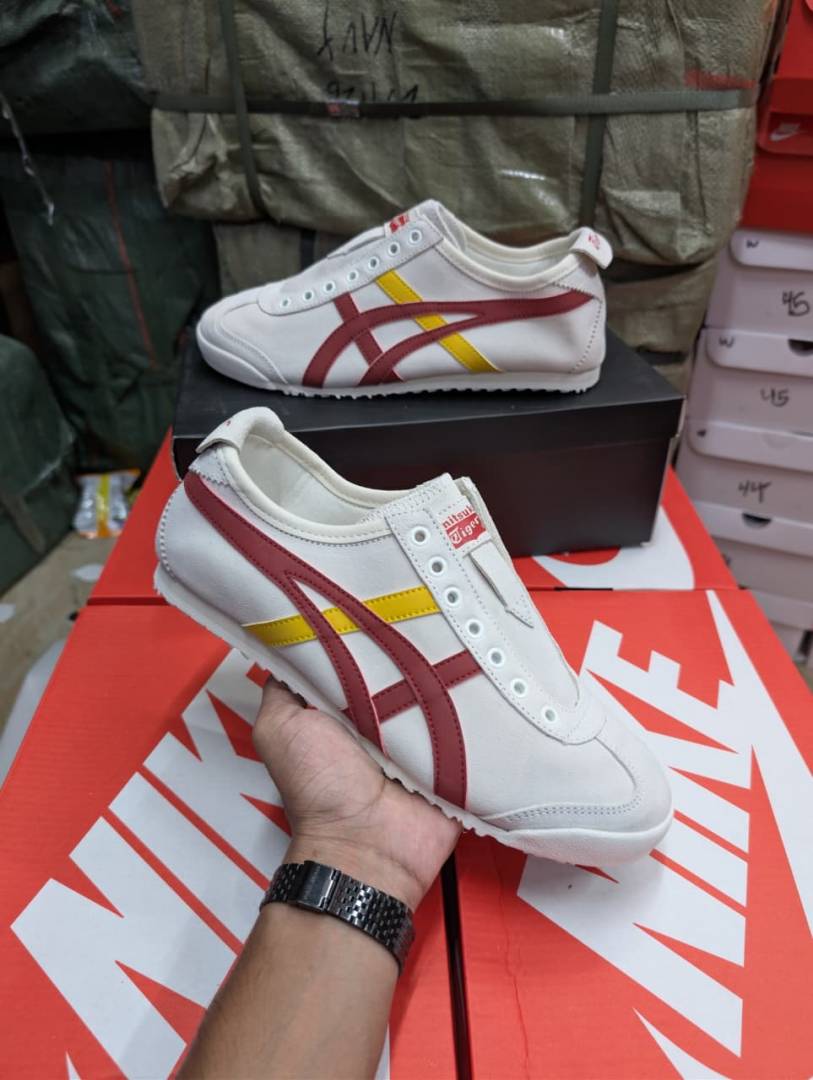Onisuka Tigar Mexico 66 Slip-ons White Maroon Yellow
