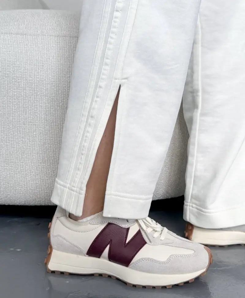 New Balance 327 Moonbeam Classic Burgundy
