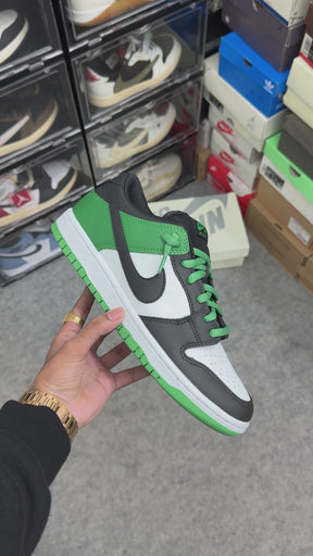 SB Dunk Low 'Classic Green'